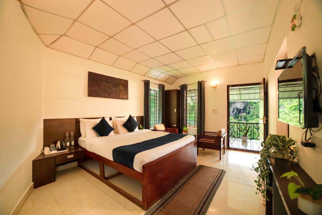 Golden Fern Resort Kanthalloor Exterior foto
